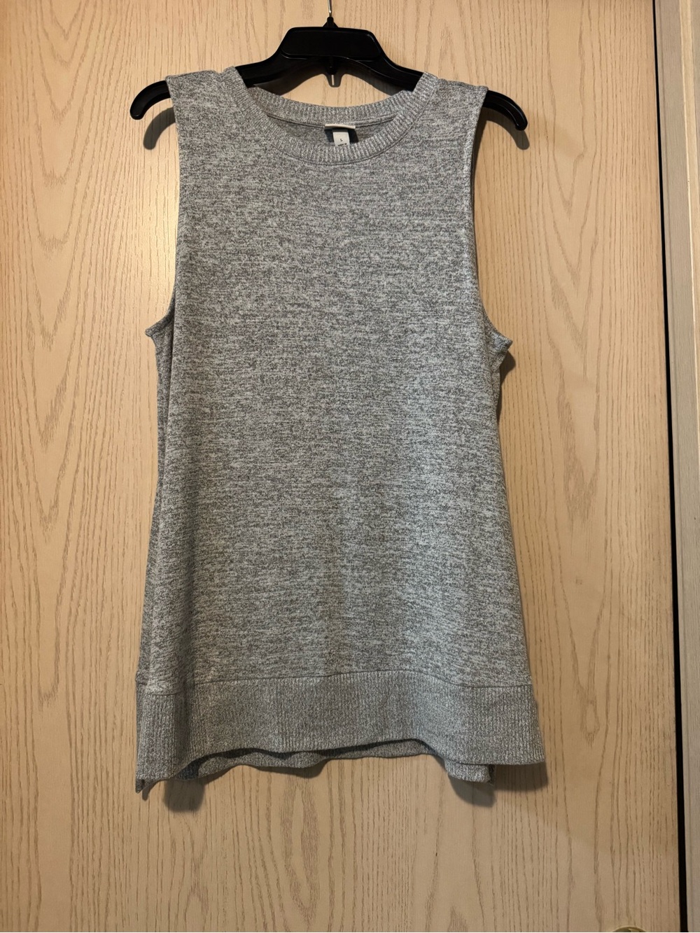A New Day Size Heather Gray Sleeveless Sweater Tank Top size Large